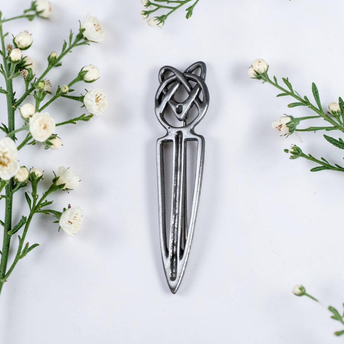 celtic interlaced kilt pin antique