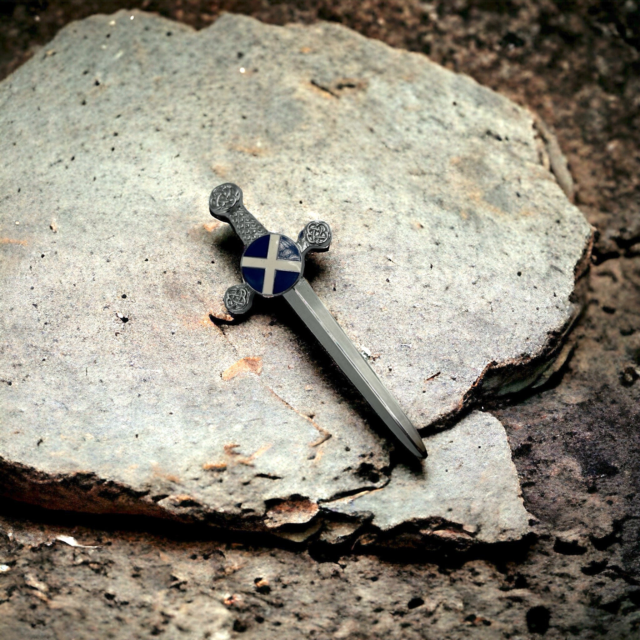 Traditional Saltire kilt pin