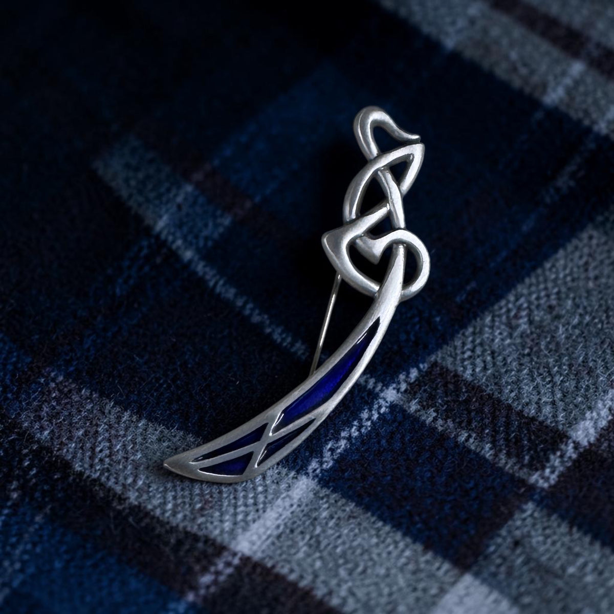 modern saltire scottish kilt pin antique