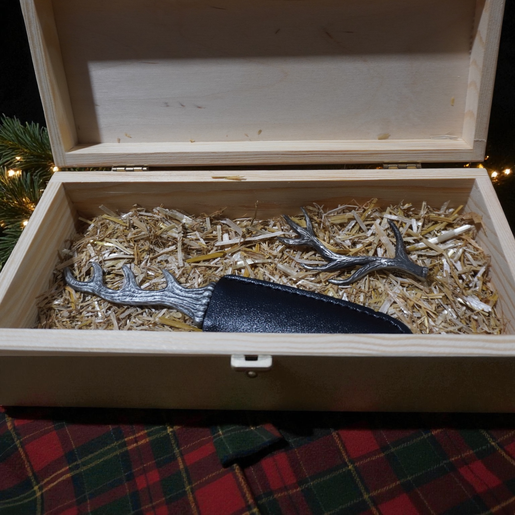 Scottish Stag Sgian Dubh Gift Set