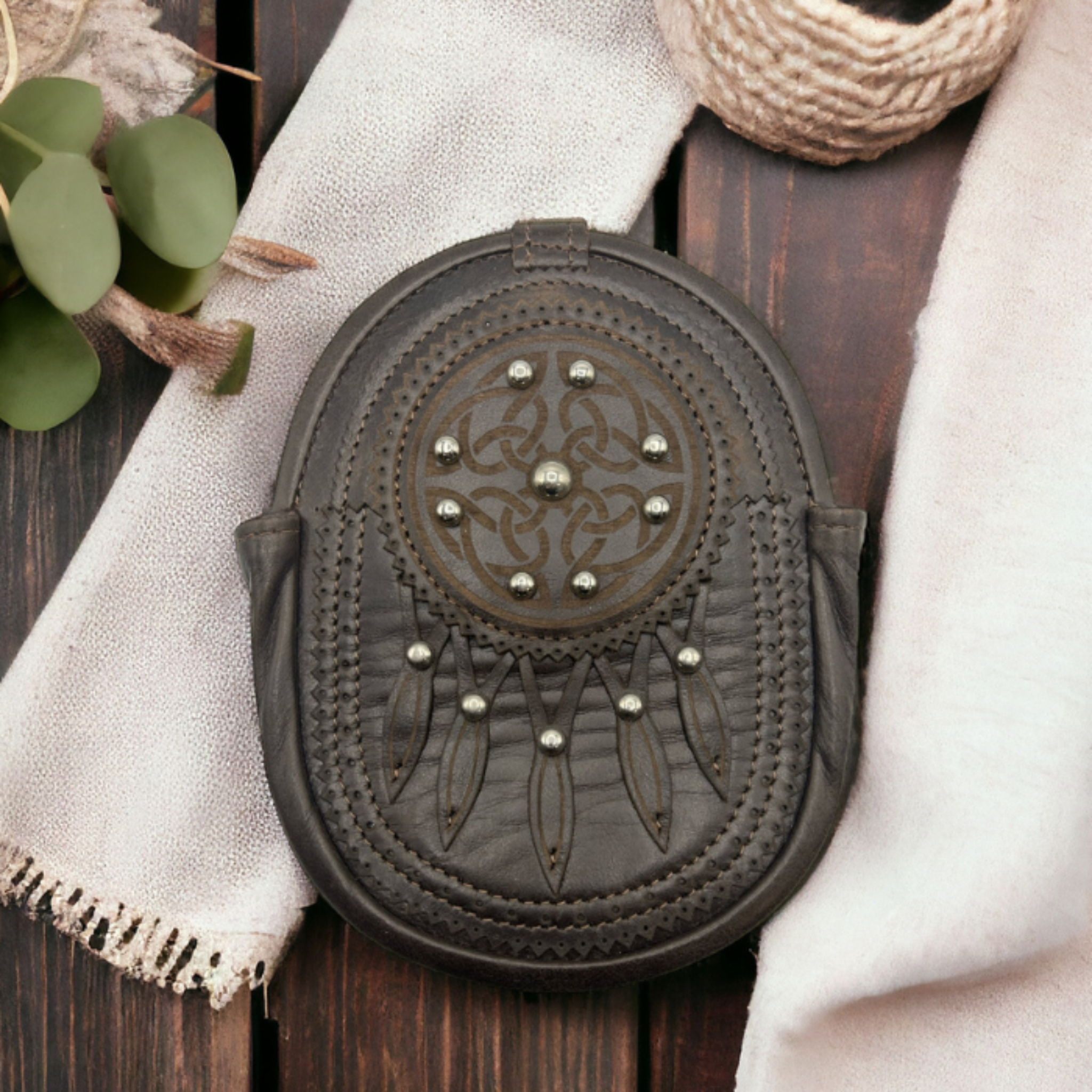 Vintage Inspired Leather Hunting Sporran