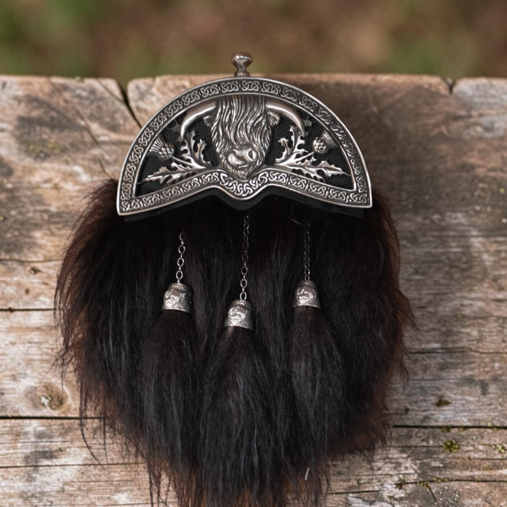 Black Highland Cow Dress Sporran Chrome