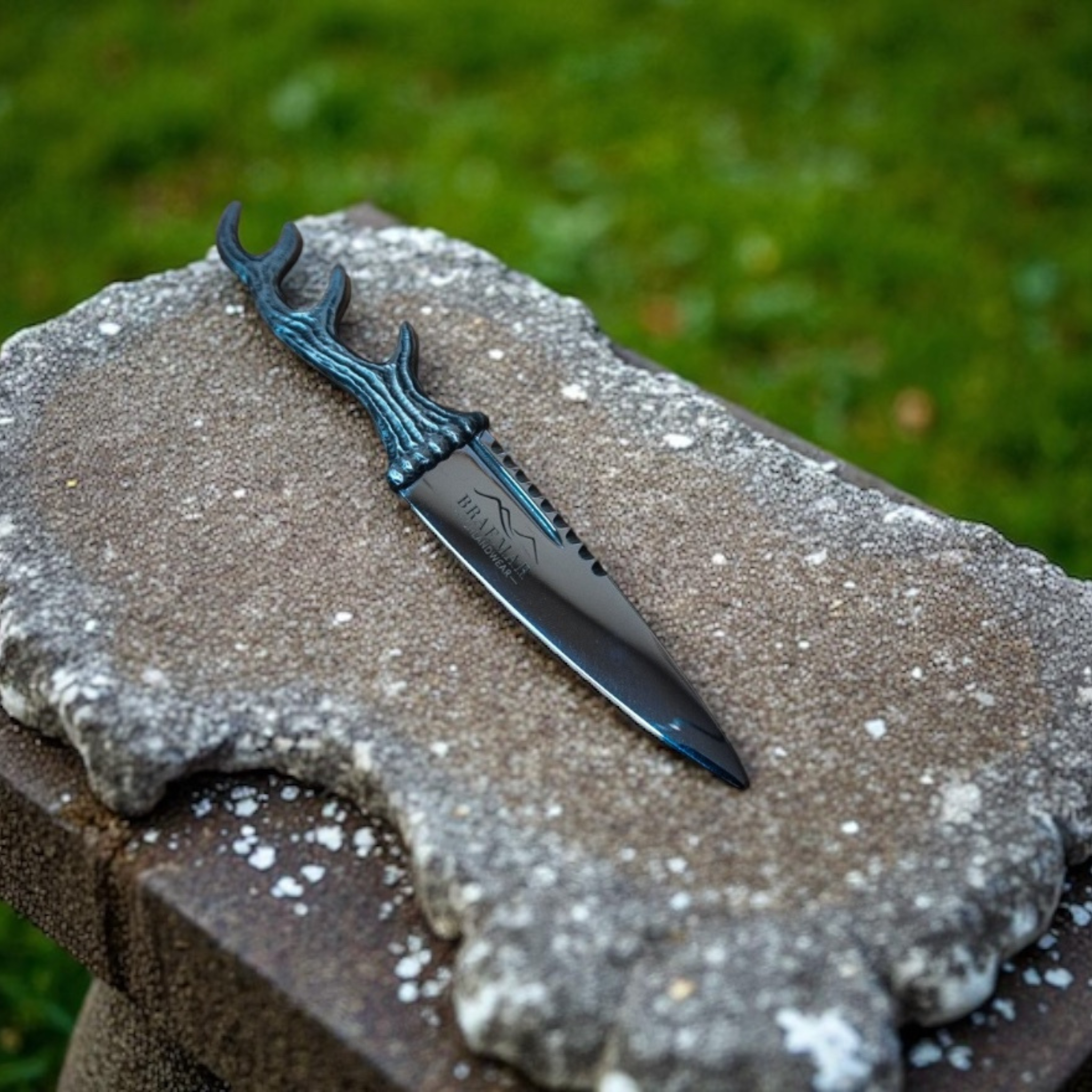 Scottish Antler Sgian Dubh Antique
