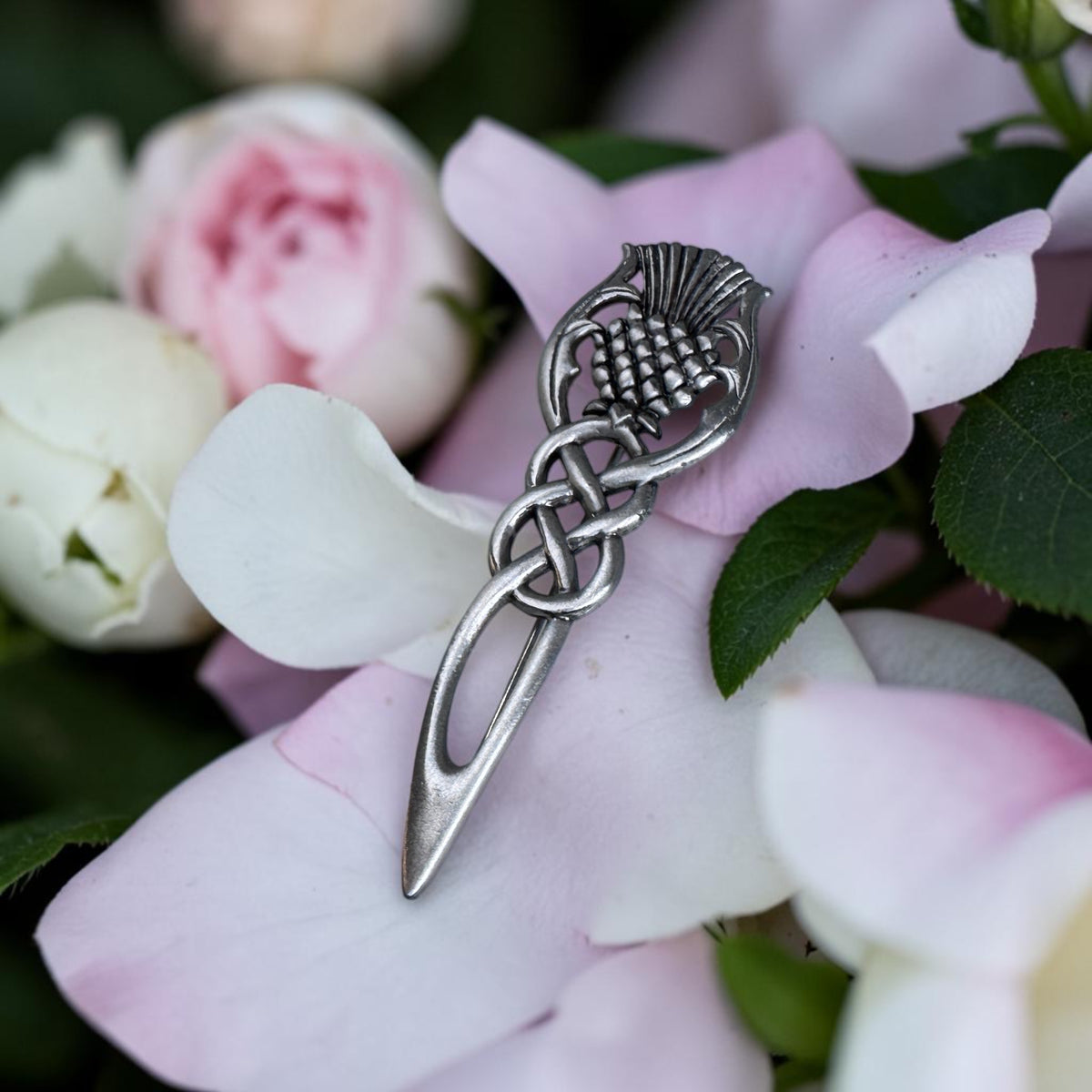 scottish interlaced kilt pin antique