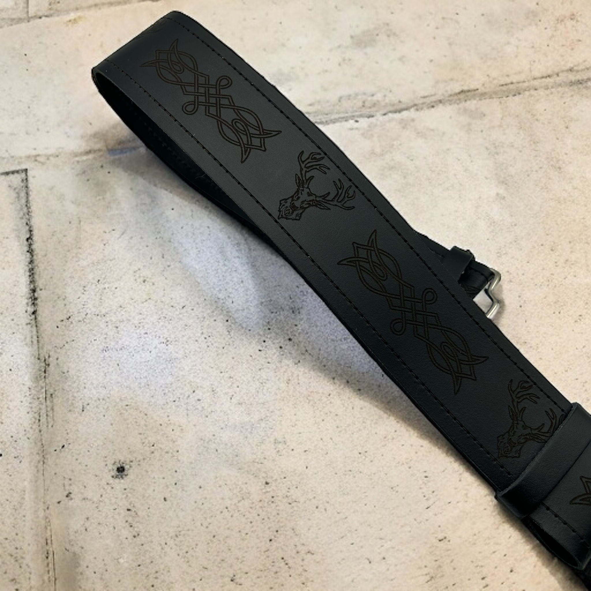 Stag engraved kilt belt