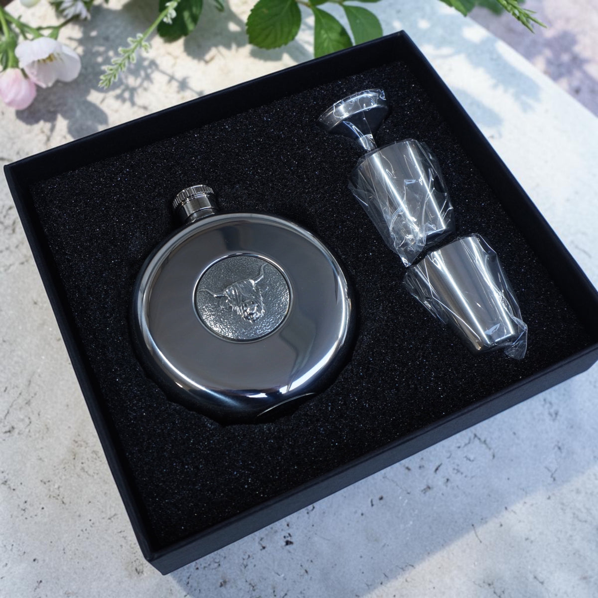 stainless steel highland cow hip flask set