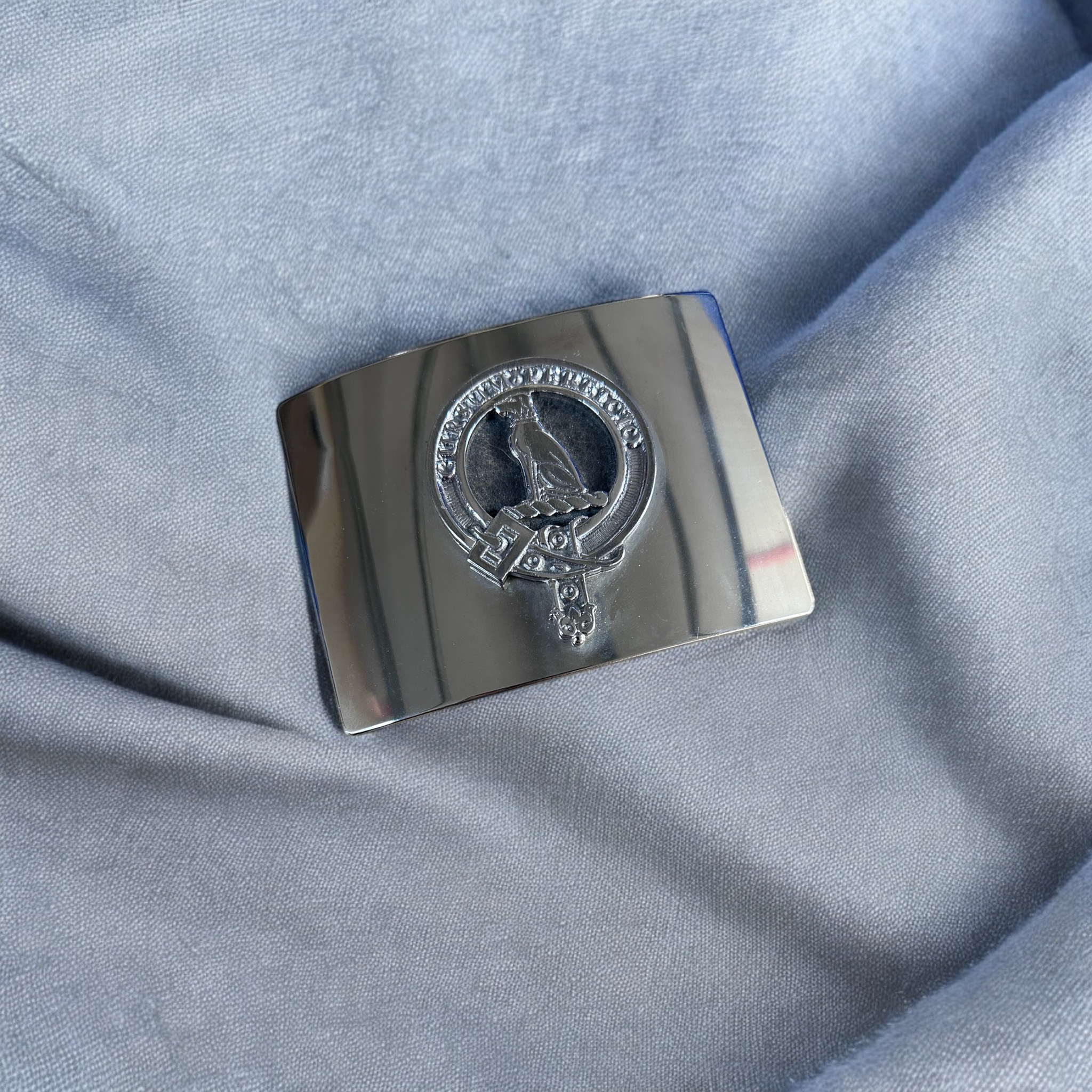 hunter clan crest buckle chrome