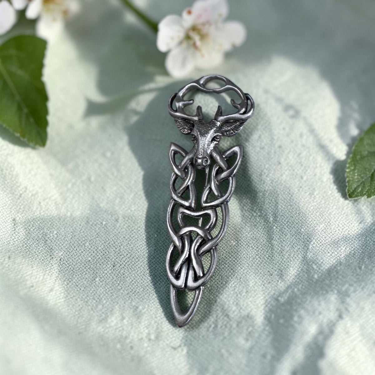 stag knot kilt pin antique